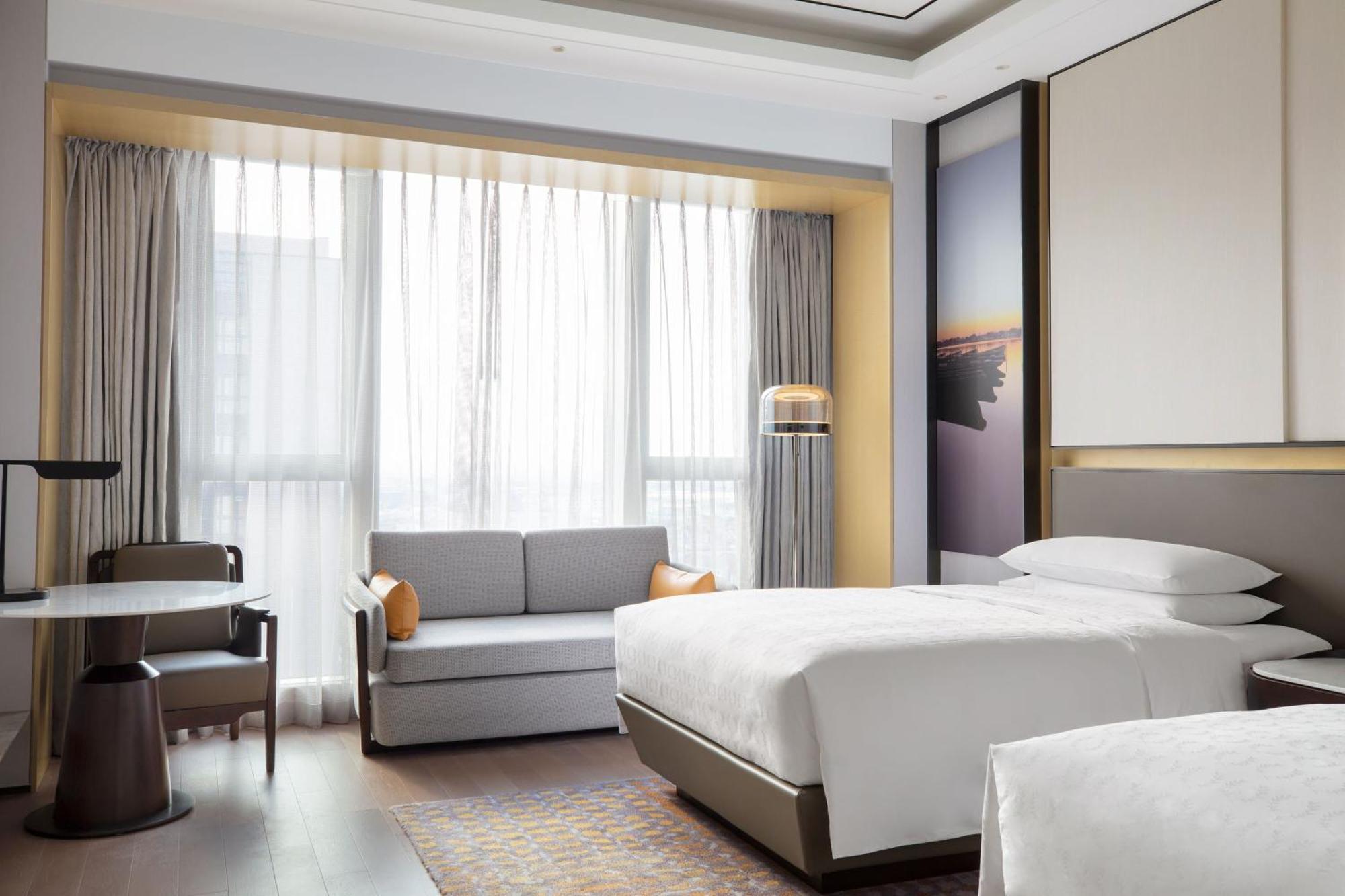 เชอราตัน เซี่ยงไฮ้ เฟิ่งเซียน Hotel ภายนอก รูปภาพ