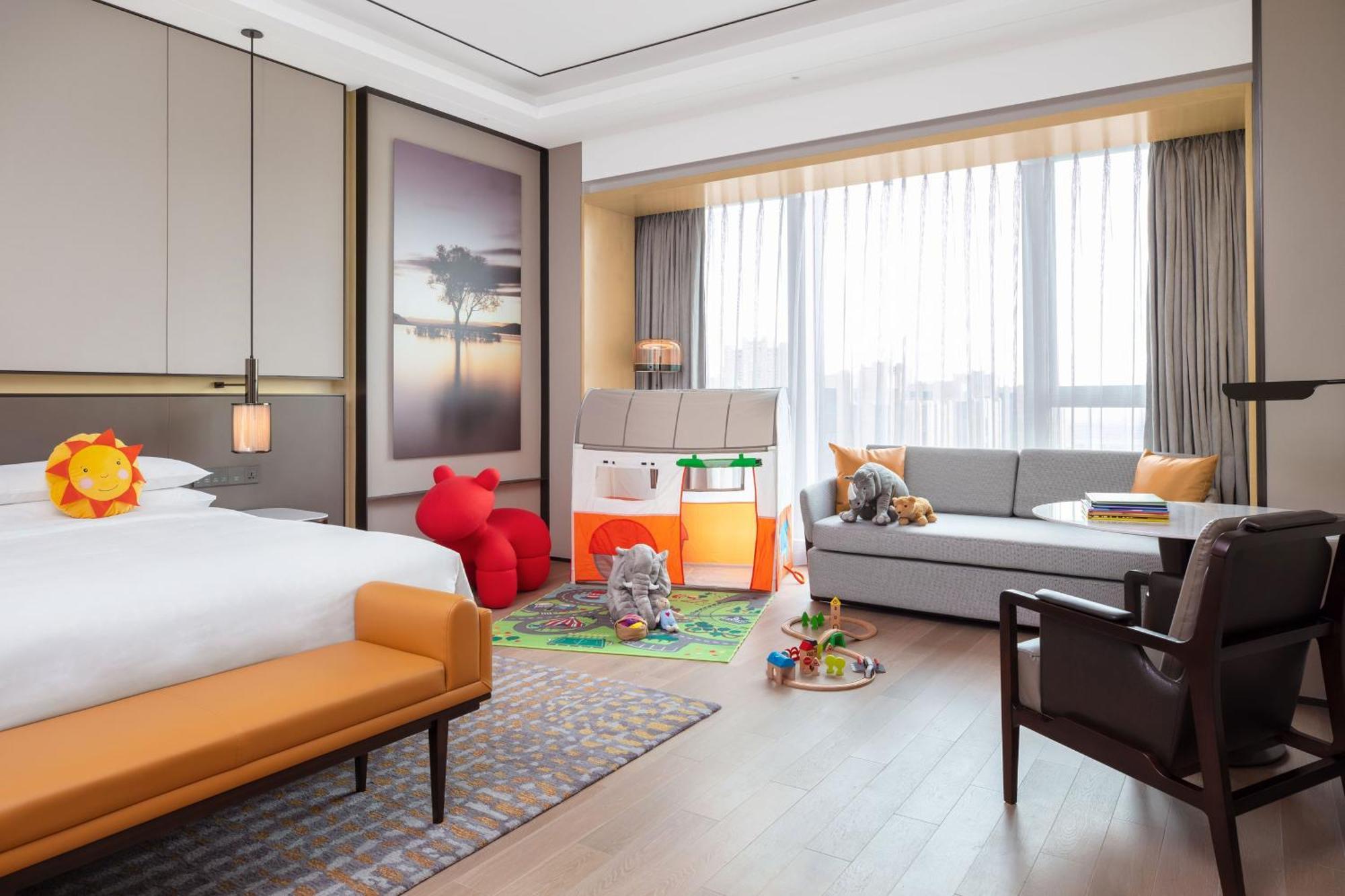 เชอราตัน เซี่ยงไฮ้ เฟิ่งเซียน Hotel ภายนอก รูปภาพ